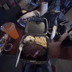 225 BBQ - The rib and brisket plate