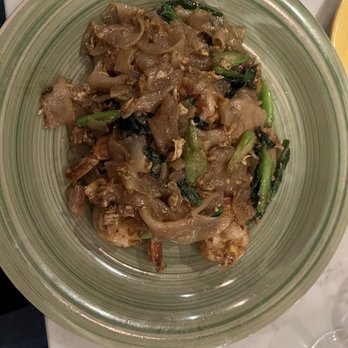 Kin'd - N3. Pad Se-Ew shrimp - Thai Near Me - Fresh Meadows, New York