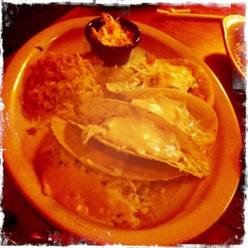 Javier's Cuisine - Fish taco entree (4) with two hard and two soft shells. - Mexican Near Me - Racine, Wisconsin Javier's Cuisine - Fish taco entree (4) with two hard and two soft shells. - Mexican Near Me - Racine, Wisconsin