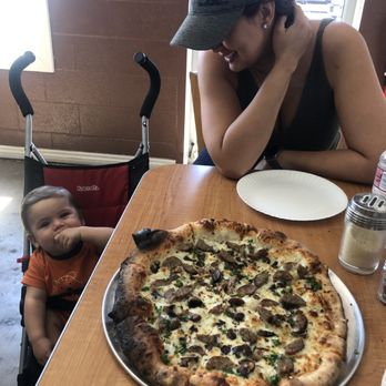 Decasa - Pizza Near Me - Midland, Texas