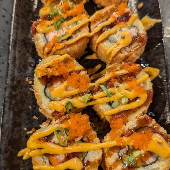 Sushi%AYCE/All You Can Eat - Deep Fried California Roll - Sushi Bars Near Me - Seattle, Washington Sushi%AYCE/All You Can Eat - Deep Fried California Roll - Sushi Bars Near Me - Seattle, Washington