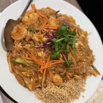 Jasmine Thai Cusine - Pad Thai - Thai Near Me - Colton, California
