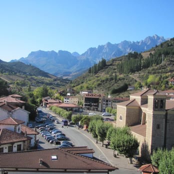 Oficina de Turismo Potes - Travel Services Near Me - Potes, S