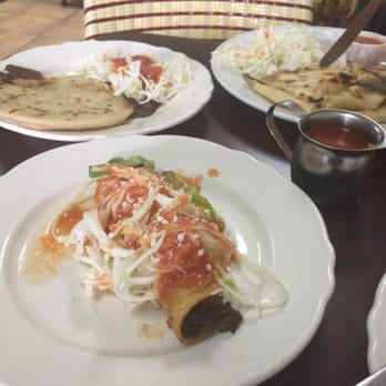 Pupuseria Las Americas - Salvadoran Near Me - Hackensack, New Jersey Pupuseria Las Americas - Salvadoran Near Me - Hackensack, New Jersey