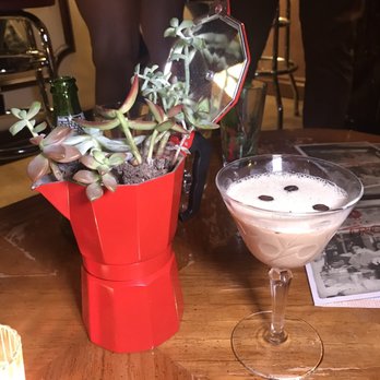 Cafe La Trova - Cocktail Bars Near Me - Miami, Florida