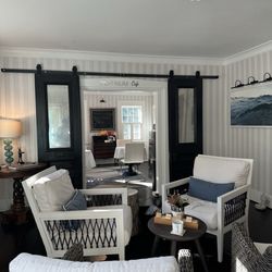 The Platinum Pebble Boutique Inn