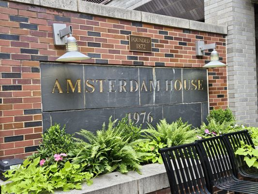 Amsterdam Nursing Home by null