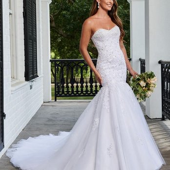 Euphoria Bridal Boutique - Bridal Near Me - Duncanville, Texas