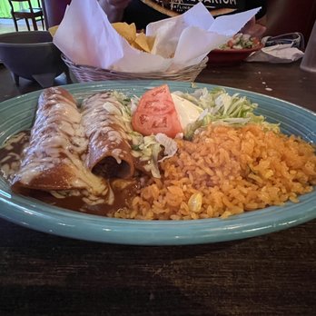 Picante Mexican Grille - Mexico City - 3 enchiladas (one beef, one chicken, and one cheese) with rice, lettuce, tomato, and sour cream - Mexican Near Me - Delmont, Pennsylvania
