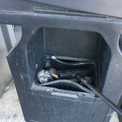 Sheetz Store 399 - Wanna wash your window with this?  Yuck!