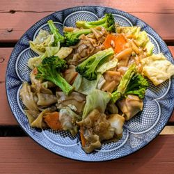 Nakhon Sawan Thai Restaurant - Pad Se Ew with veggies