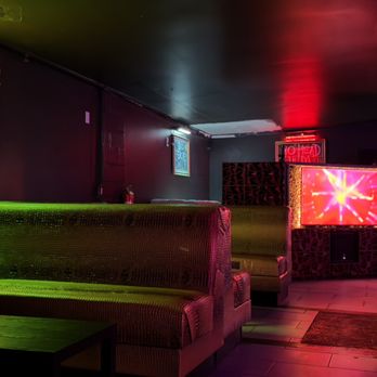 Somewhere in Atlanta - Lounges Near Me - Atlanta, Georgia Somewhere in Atlanta - Lounges Near Me - Atlanta, Georgia