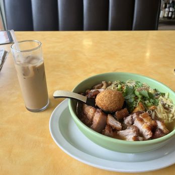 Dashi - PORK BELLY RAMEN Vietnamese coffee - Food Trucks Near Me - North Charleston, South Carolina