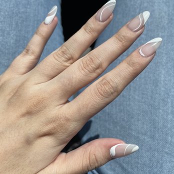 Mai Nail Bar - Nail Salons Near Me - Pasadena, California