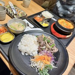 Bulgogi and kimbop