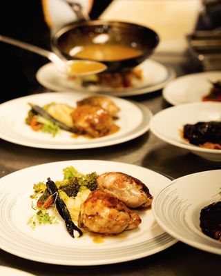 Cafe Des Amis by null