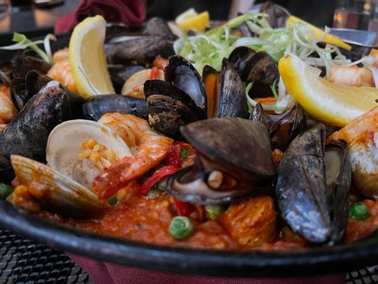 Barcelona Restaurant and Bar by null