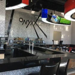 Onyxx Sports Bar & Grill