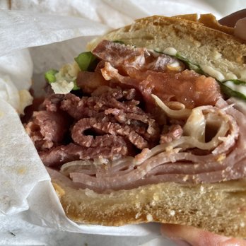 Villa Palmeras - Bakeries Near Me - Santurce, Puerto Rico