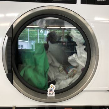 Lucky Lady Coin Operated Laundry - Laundromat Near Me - Springfield, Illinois