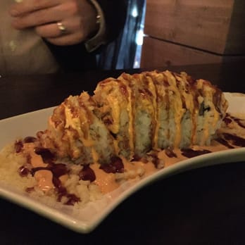MUI - Spicy crab roll. YUMMMMMMOOOO - Korean Near Me - New York, New York