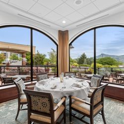 Rogue Valley Manor