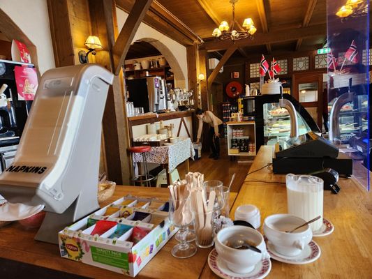 Fossli Hotel by null