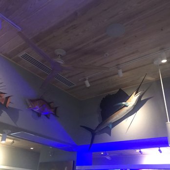 Deep Lagoon - Bar area - Seafood Near Me - Naples, Florida