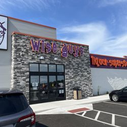 Wise Guys Discount Liquors