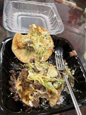 Leo's Tacos Truck by null