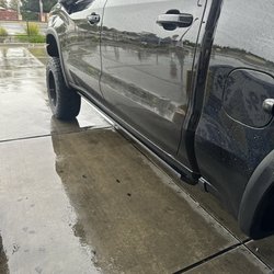 Jay's Tires - Amp Research Steps