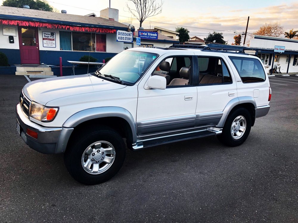 FALLBROOK MOTORS Updated October 2024 57 Reviews 213 W Elder St