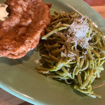 Lola's Peruvian Restaurant - pollo milanesa & tallarin verde - Latin American Near Me - Glendale, California Lola's Peruvian Restaurant - pollo milanesa & tallarin verde - Latin American Near Me - Glendale, California