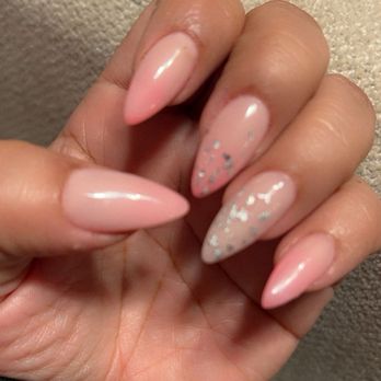 Nail Spa @ Valley - Full set acrylic gel - Nail Technicians Near Me - Rosemead, California