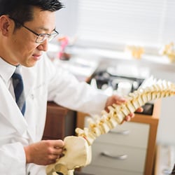 Atlantic Brain & Spine - Dr. Lim explains spinal condition to patient
