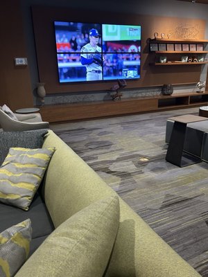 Courtyard by Marriott Maui Kahului Airport by null