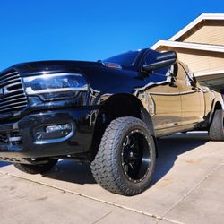 Desert Diamond Detailing