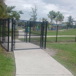 Winter Lakes Dog Park