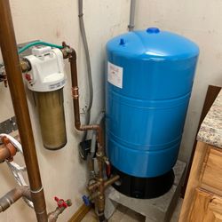 Tim's Plumbing - Water well tank