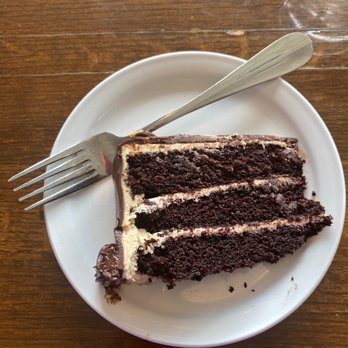 Blind Faith Cafe - Peanut - Butter Chocolate Cake - Vegetarian Near Me - Evanston, Illinois Blind Faith Cafe - Peanut - Butter Chocolate Cake - Vegetarian Near Me - Evanston, Illinois