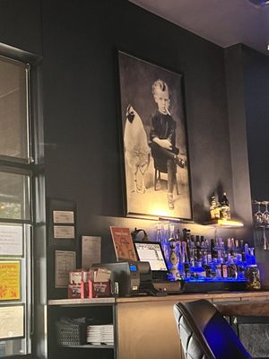 Westend Cocktails and Appetizers by null