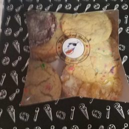 Assorted dozen cookies!