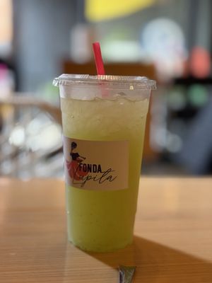 Fonda Lupita by null