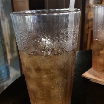 Dosey Doe - Big Barn - Delicious and plentiful iced tea - Music Venues Near Me - The Woodlands, Texas