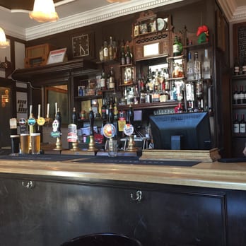 Chesham Arms - Pubs Near Me - London, XGL