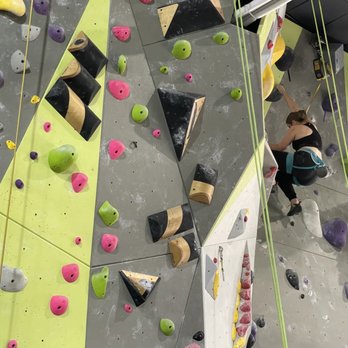 Dyno Climb - More of the top rope area - Climbing Near Me - DeLand, Florida