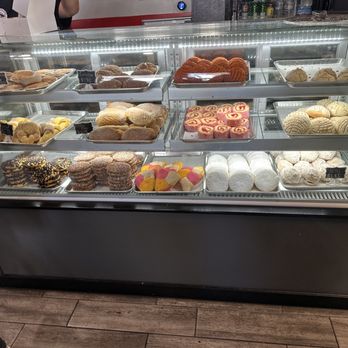 Mariachi Bakery - Bakeries Near Me - Norwalk, California