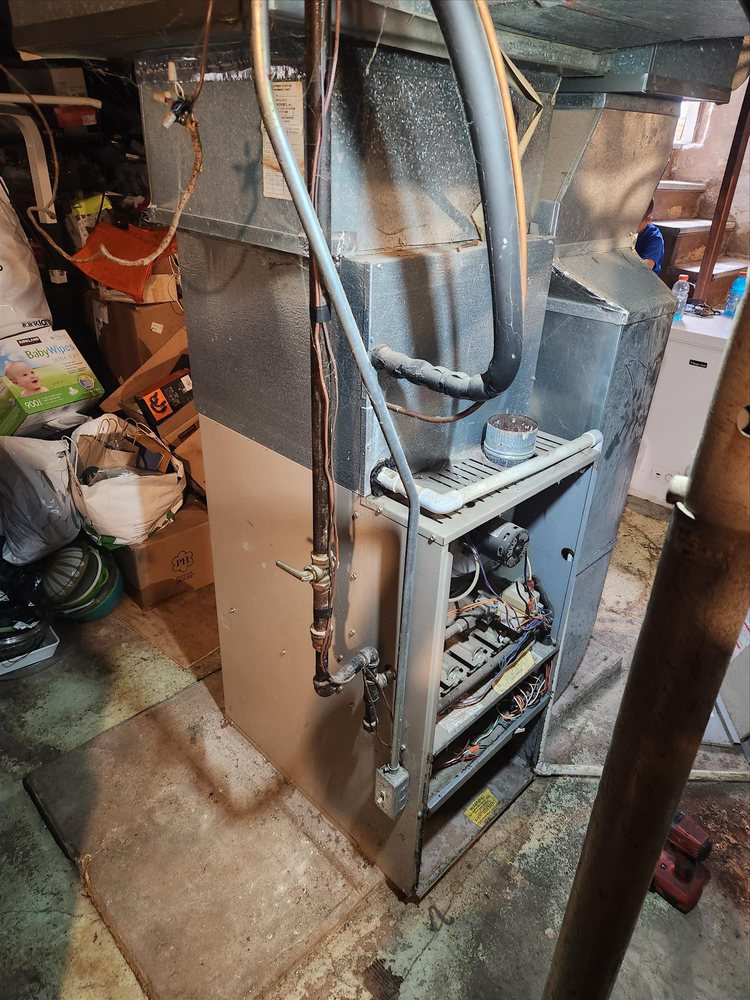 Slide of Paco's Heating & Cooling