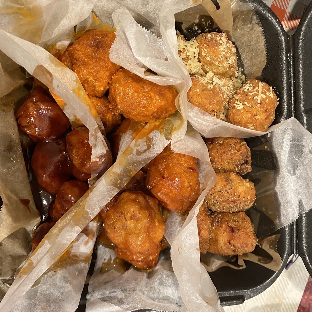 Fire Wings - Garlic Parmesan, Lemon Pepper, Buffalo, Mango Habanero, BBQ - Chicken Wings Near Me - Reno, Nevada Fire Wings - Garlic Parmesan, Lemon Pepper, Buffalo, Mango Habanero, BBQ - Chicken Wings Near Me - Reno, Nevada
