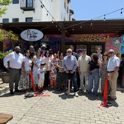 Drippin' Chicken - Mayor ribbon cutting